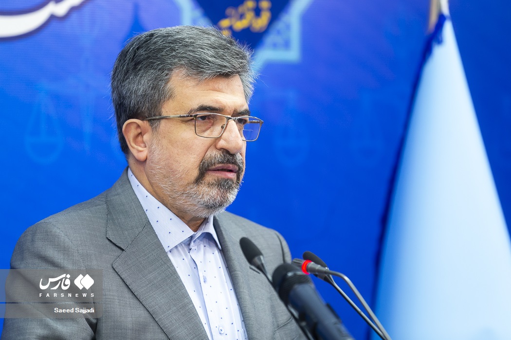سخنگوي،قوه،مجرمان،سربازان،قضائيه