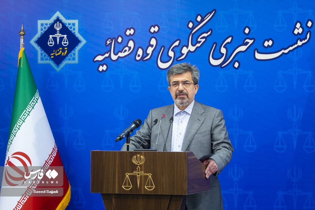 سخنگوي،قوه،مجرمان،سربازان،قضائيه