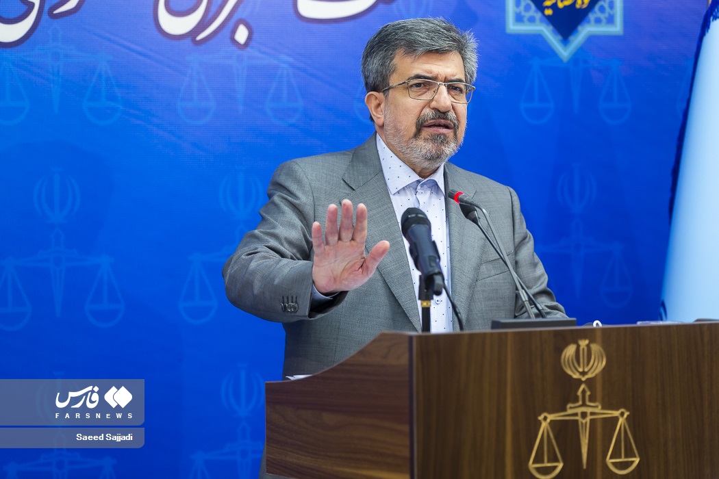 سخنگوي،قوه،مجرمان،سربازان،قضائيه