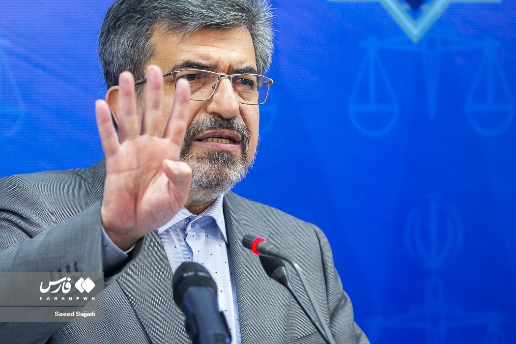 سخنگوي،قوه،مجرمان،سربازان،قضائيه