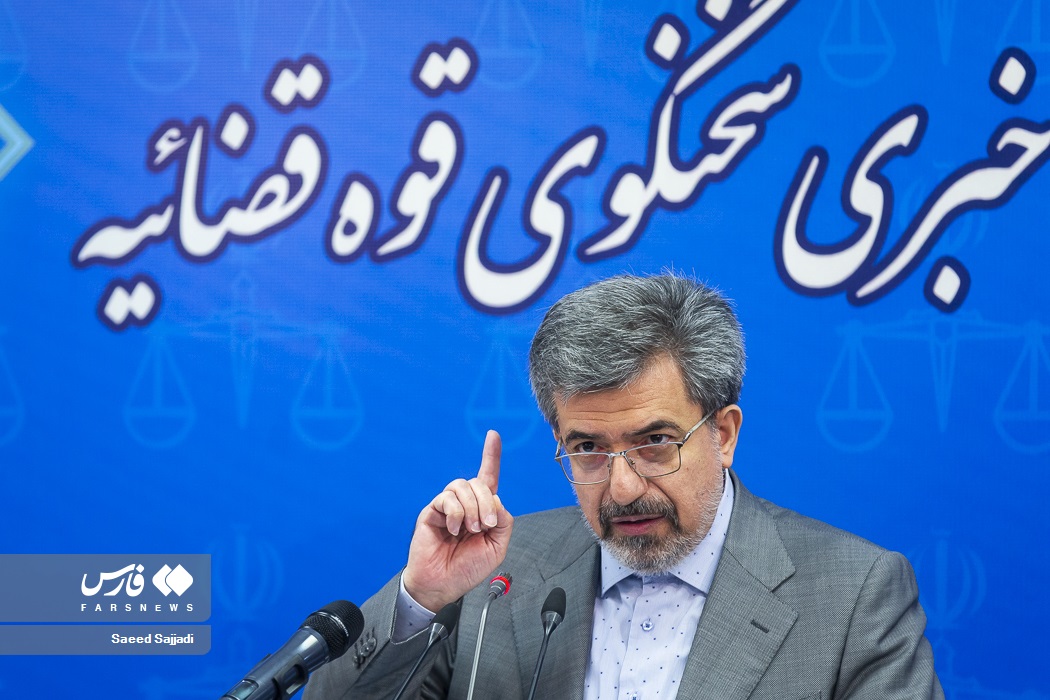 سخنگوي،قوه،مجرمان،سربازان،قضائيه
