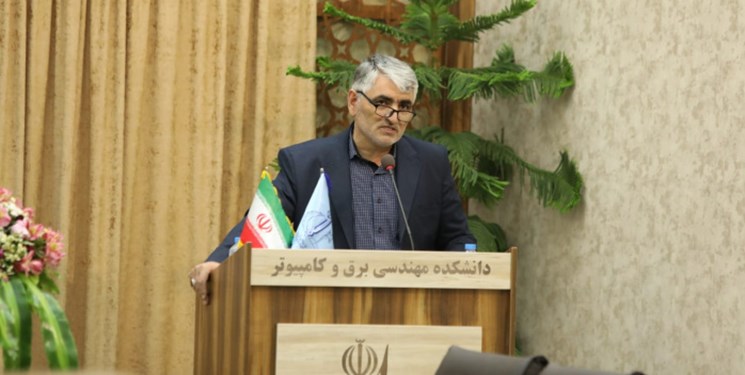 خوابگاه‌های دانشجویی وزارت بهداشت هتل اما برای وزارت علوم مسافرخانه است