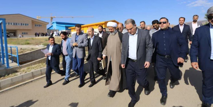 وزیر نیرو از تصفیه‌خانه ابهر و خرم‌دره بازدید کرد