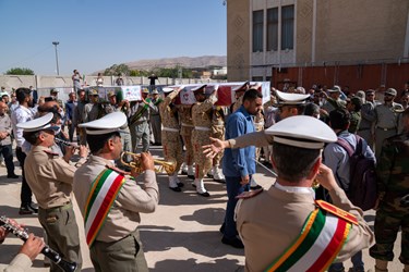 تشییع پیکر شهیدان محیط‌ زیست استان فارس در شیراز