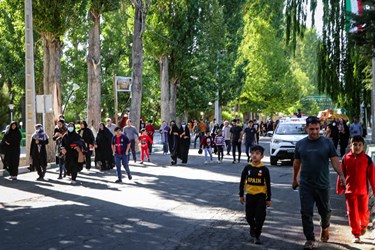 همایش پیاده‌روی خانوادگی ایرانیان در جیرفت