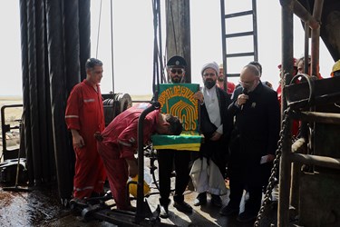 حضور خدام رضوی در بین کارگران شرکت ملی حفاری  ایران                               