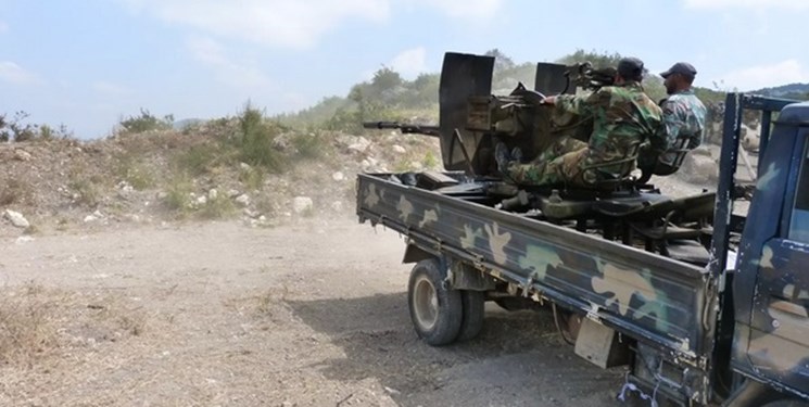 مقابله ارتش سوریه با حمله یک گروه تروریست در محور «ادلب»