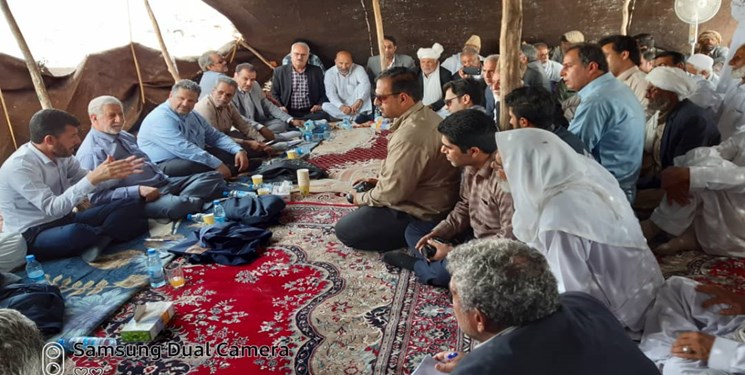 تسهیلات دامدار کارت اقدامی موثر در راستای تامین نهادههای دامی عشایر