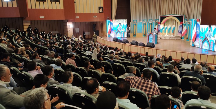 آغاز کنگره ملی شهدای جامعه عشایری کشور در شهرکرد/ عرض ارادت اقوام ایرانی به ساحت شهدا