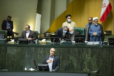 سخنرانی بهرام عین اللهی وزیر بهداشت، درمان و آموزش پزشکی در جلسه علنی مجلس