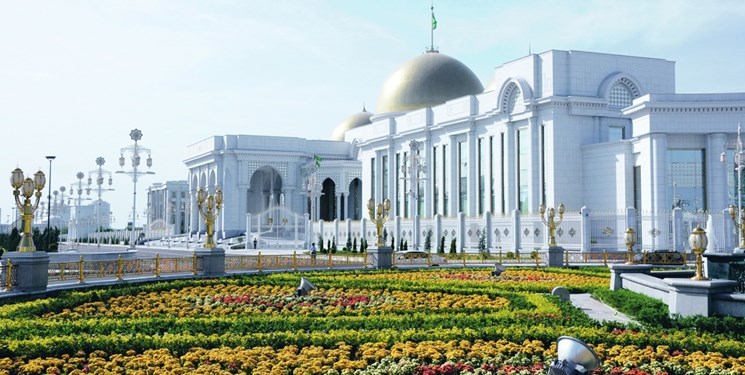 حضور هیئت ترکمنستان در دومین مجمع اقتصادی خزر