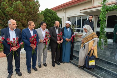 انتقال اولین گروه زائران بیت الله الحرام استان گلستان 