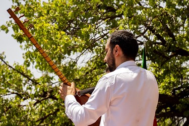 اجرای موسیقی عاشیقلار جشنواره فرهنگی هنری 