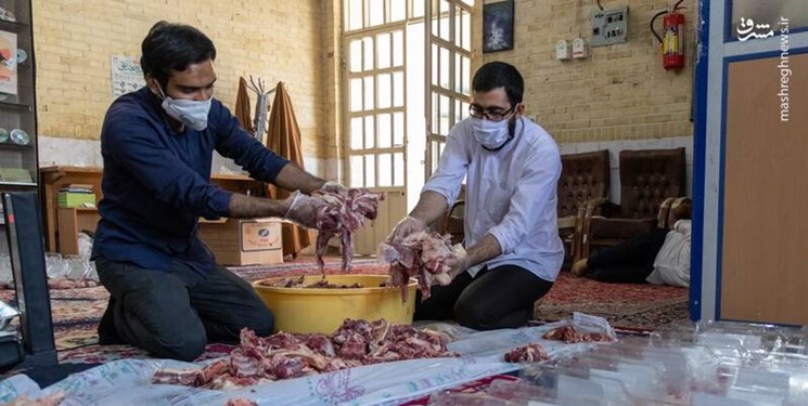 ۱۳۰۰ بسته گوشت قربانی بین خانواده‌های نیازمند کرمانشاه توزیع می‌شود