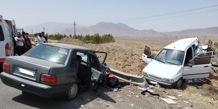 تصادف رخ به رخ در جاده قدیم نطنز _کاشان 2 کشته بر جای گذاشت
