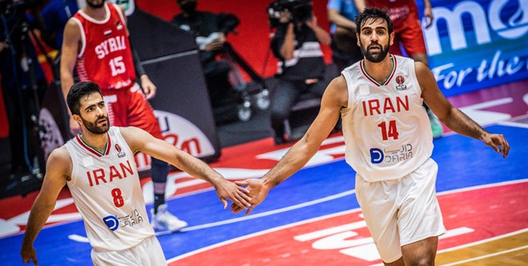 ملی‌پوش اصفهانی بسکتبال در جام جهانی زیر سرم رفت