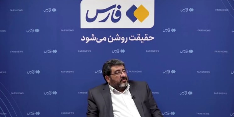 فواد ایزدی: نخبگان جمهوری‌خواه به دنبال رقیب برای ترامپ هستند