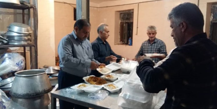 طبخ و توزیع 7500 پرس غذا در روستاهای الموت غربی به مناسبت عید غدیر خم