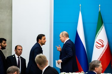 ولادیمیر پوتین رئیس جمهور روسیه در پایان کنفرانس خبری اجلاس سه جانبه آستانه