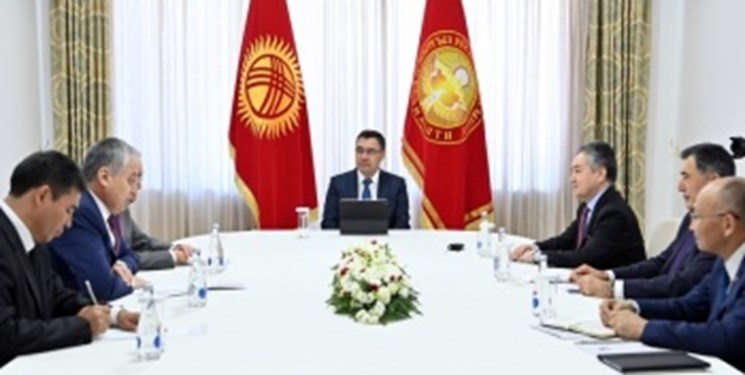 تأکید رئیس جمهور قرقیزستان بر توسعه همکاری‌های منطقه‌ای