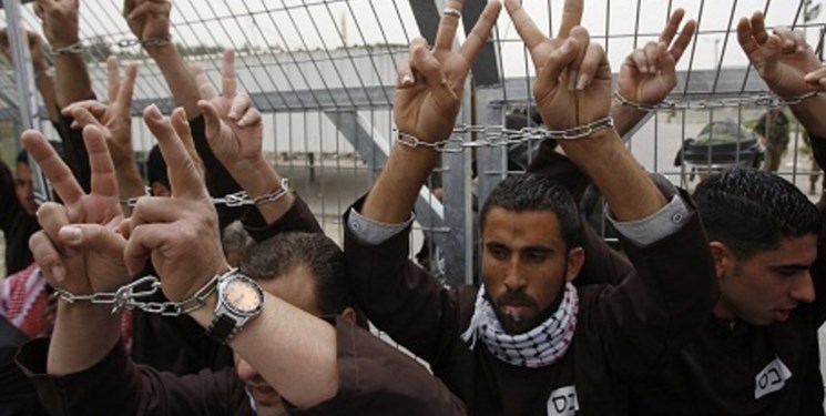 ۷۵ اسیر فلسطینی دست به اعتصاب غذا می‌زنند