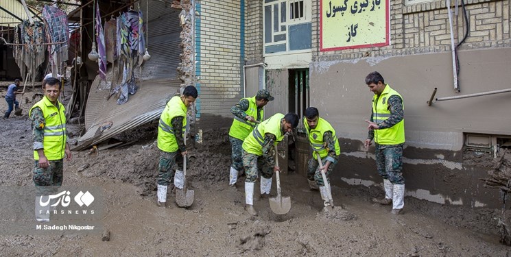 کشف 6 پیکر دیگر از سیل‌زدگان امام‌زاده داوود