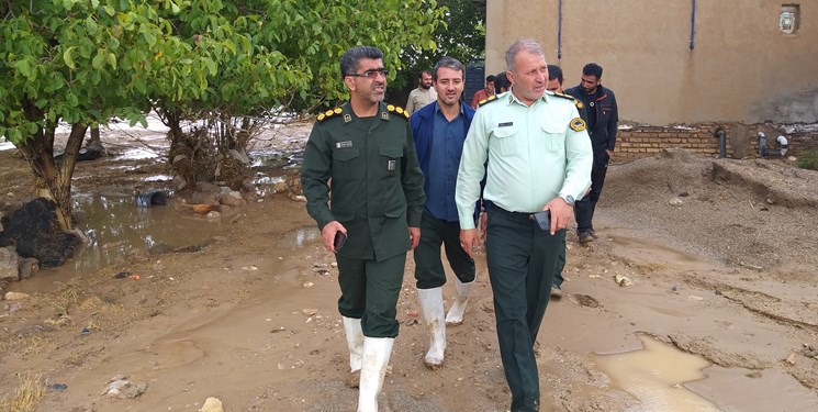 امدادرسانی 3 هزار جهادگر در 17 شهرستان سیل‌زده فارس