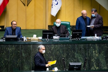 بهرام عین اللهی وزیر بهداشت در صحن علنی مجلس شورای اسلامی