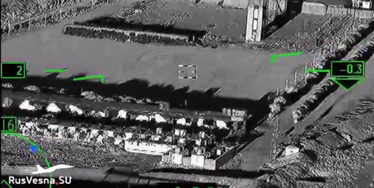 تصویربرداری بالگردهای روسی از پایگاه‌های غیرقانونی آمریکا در سوریه+ویدئو