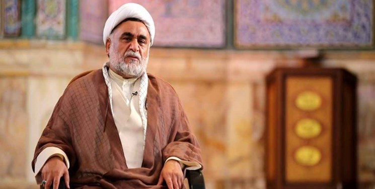 اگر دین ندارید لااقل!