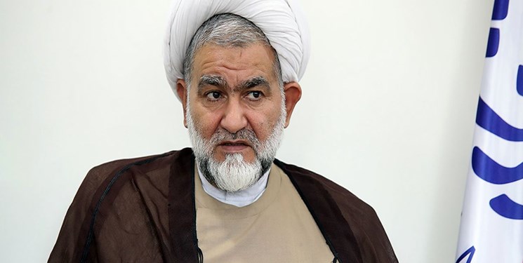 باید «نمره تراز» ملاک قبولی در آزمون وکالت قوه قضائیه باشد