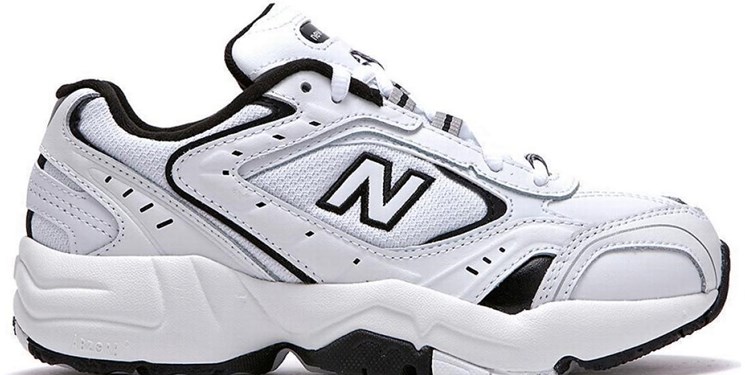 جدیدترین مدل های کفش مردانه در رنگ های سفید و مشکی