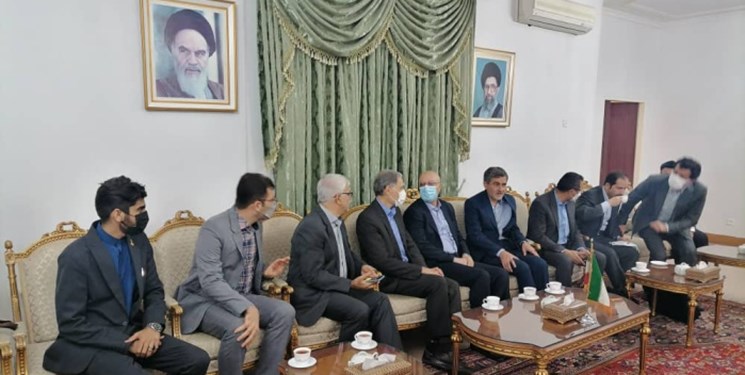 وزیر علوم به عنوان نماینده دولت به استان فارس سفر کرد