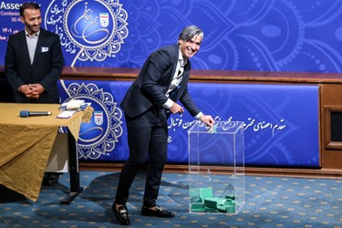 وحید شمسایی،سرمربی تیم ملی فوتسال در انتخابات فدراسیون فوتبال