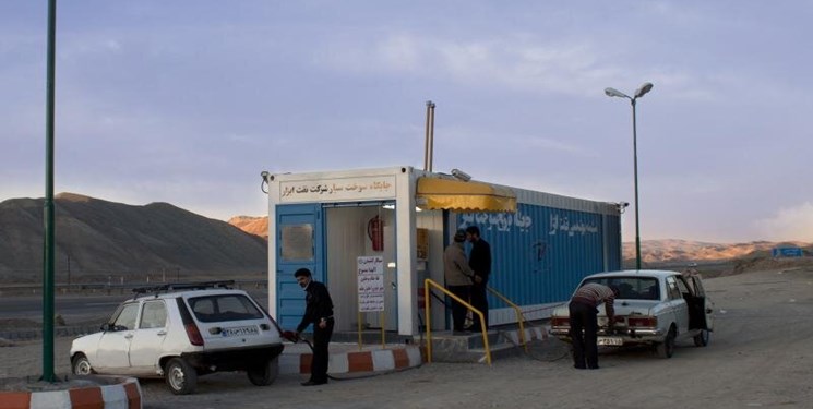 دروازه عتبات| تهیه 8 دستگاه جایگاه سوخت سیار جهت خدمت رسانی به زائران در مهران