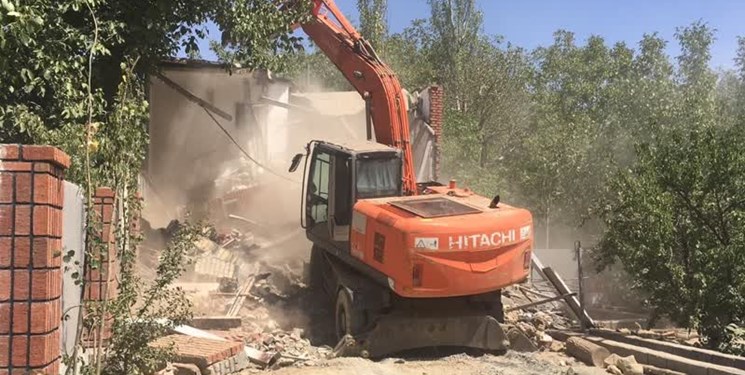 انجام ۷۶ مورد تخریب ساخت و ساز غیرمجاز در اراضی زراعی همدان