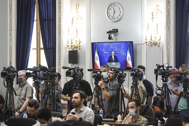 حضور اصحاب رسانه در نشست خبری سخنگوی وزارت امور خارجه