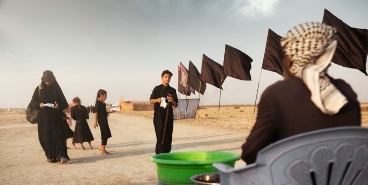استقبال بی‌آلایش مردم الناصریه عراق از زائران اربعین + تصاویر