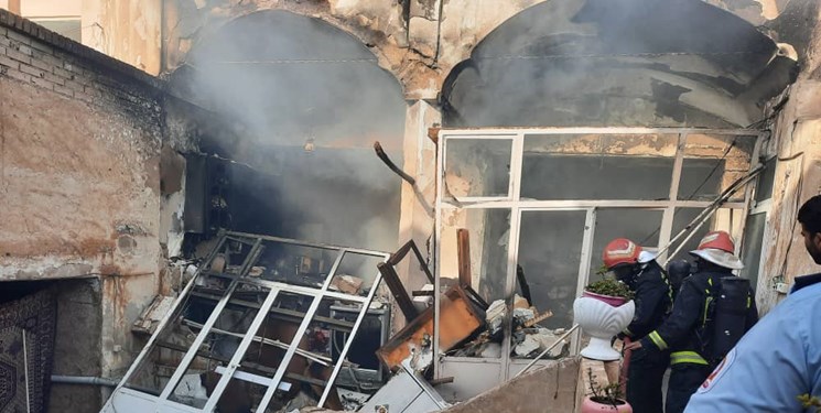 آتش‌سوزی منزل موجب مرگ دختر نوجوان شد