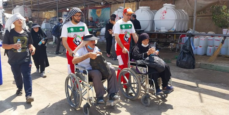 ۱۰ هزار نفر از کادر درمان داوطلب خدمت در اربعین بودند/ ارایه خدمات سلامت توسط ۱۶۳ موکب ایرانی