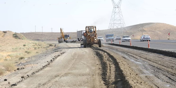 اتمام زیرسازی ٢.۵ کیلومتر از کریدور بزرگراهی غرب کشور در شمال آذربایجان‌غربی