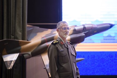  سردار سرتیپ بسیجی محمد شیرازی رئیس دفتر نظامی فرمانده کل قوا  در همایش جایگاه علم و فناوری هوایی در دفاع مقدس