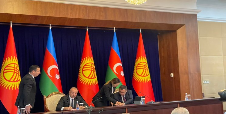 امضای 9 سند همکاری بین قرقیزستان و آذربایجان