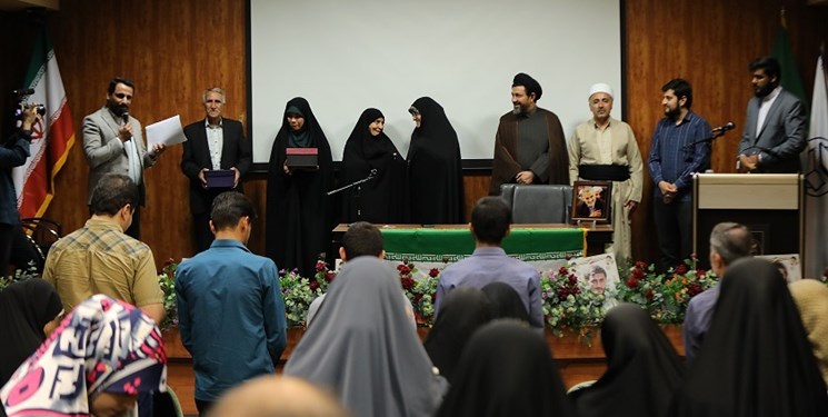 برگزاری نشست «ایران قوی، عهد وحدت» در دانشگاه مذاهب اسلامی
