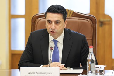 آلن سیمونیان رئیس مجلس ملی جمهوری ارمنستان 