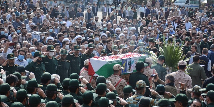 مردم تهران پیکر شهیدان کمندی و معصومی را تشییع کردند/ حضور رئیس‌جمهور در مراسم