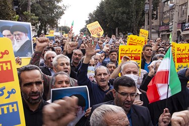 راهپیمایی مردم کرمانشاه در محکومیت آشوب و ترور