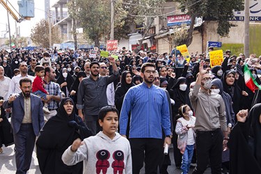 راهپیمایی مردم کرمانشاه در محکومیت آشوب و ترور