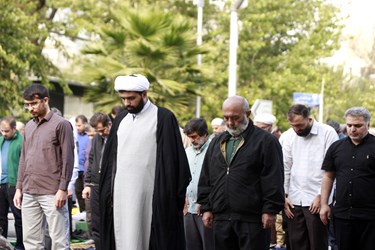 اقامه نماز جمعه مردم تهران 