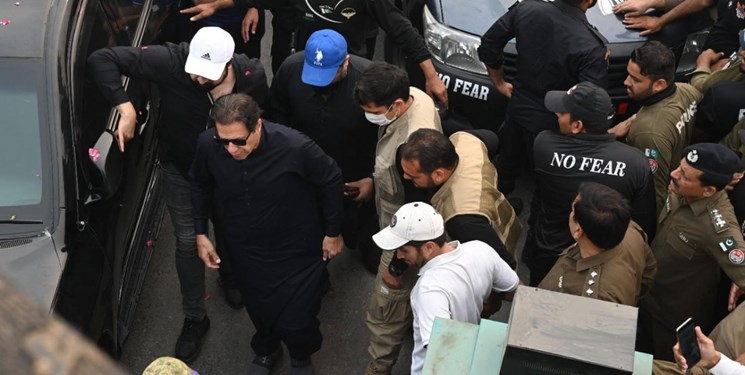 سوءقصد به جان نخست‌وزیر سابق پاکستان/ ضارب دستگیر شد